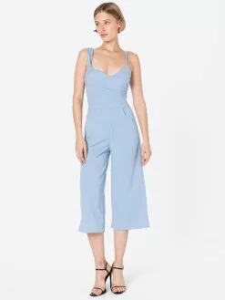 Wal G Kurze Jumpsuits Jumpsuit BETTY Frauen Hellblau -Wal G Verkaufsshop c0fc028ac5a4efabfbd4d18c64e801ce
